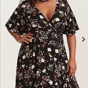 Torrid Size 1 faux wrap dress NWT